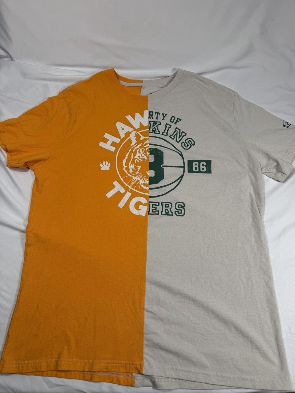 Stranger Things Hawkins Tigers 86 Split Colorblock Graphic T-Shirt XL